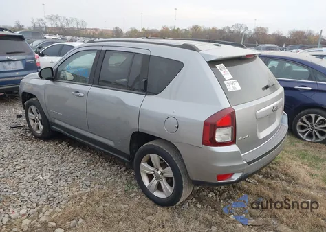 2016 Jeep Compass Sport из США, поврежденный, VIN 1C4NJDBBXGD662311